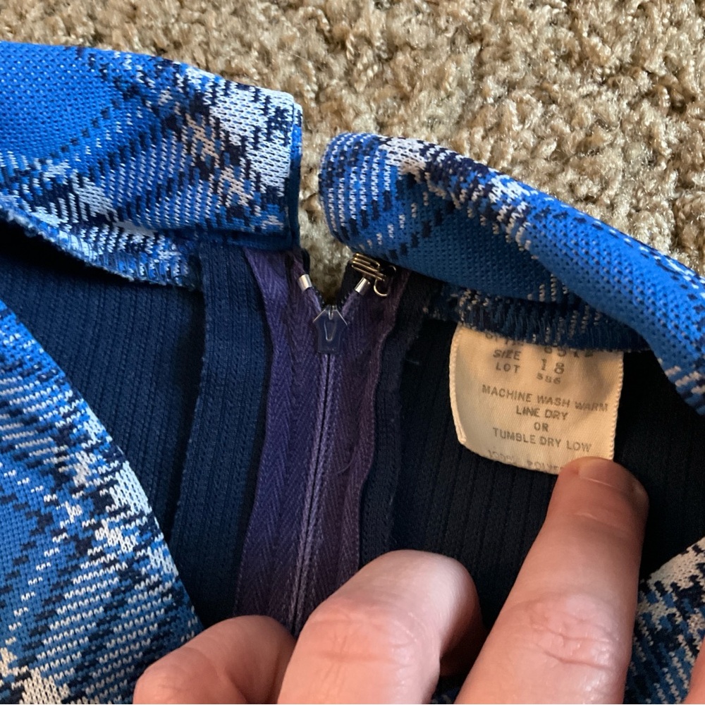 Genuine Vintage 1960’s Blue Long Sleeved Drop Waist Dress, Mod Preppy Academia - Picture 3 of 8